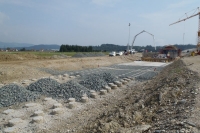 View into the construction pit at the  Environmental Tunnel Kühnsdorf during the placing of the filter layer