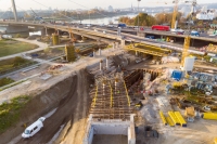 Herstellung der Rampen für die Bypassbrücken über die Donau