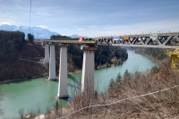 Slide-in of the steel structure (old and new structure visible)