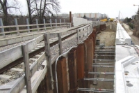Sheet pile wall during the construction of the retaining wall between Auparkweg and Hischstettner Straße