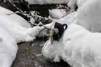 Runoff measurement during extreme snow conditions